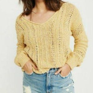 Abercrombie & Fitch Yellow Crochet Long Sleeved V-Neck Sweater, Size Medium
